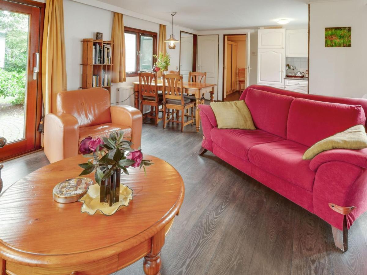 Tasteful Chalet Near Ommen For Family Stegeren Extérieur photo