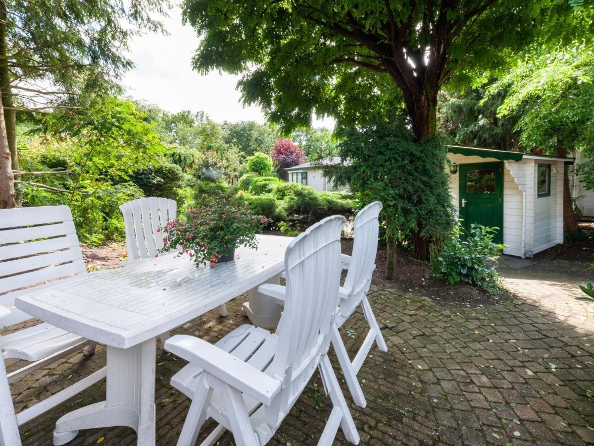 Tasteful Chalet Near Ommen For Family Stegeren Extérieur photo